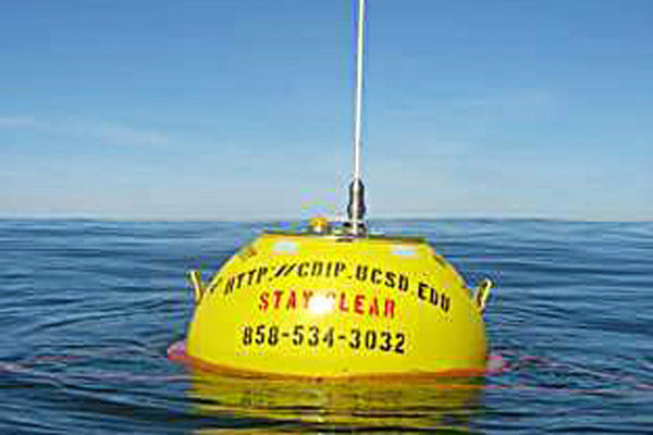 New Wave Monitoring Buoy in the Straits of Florida